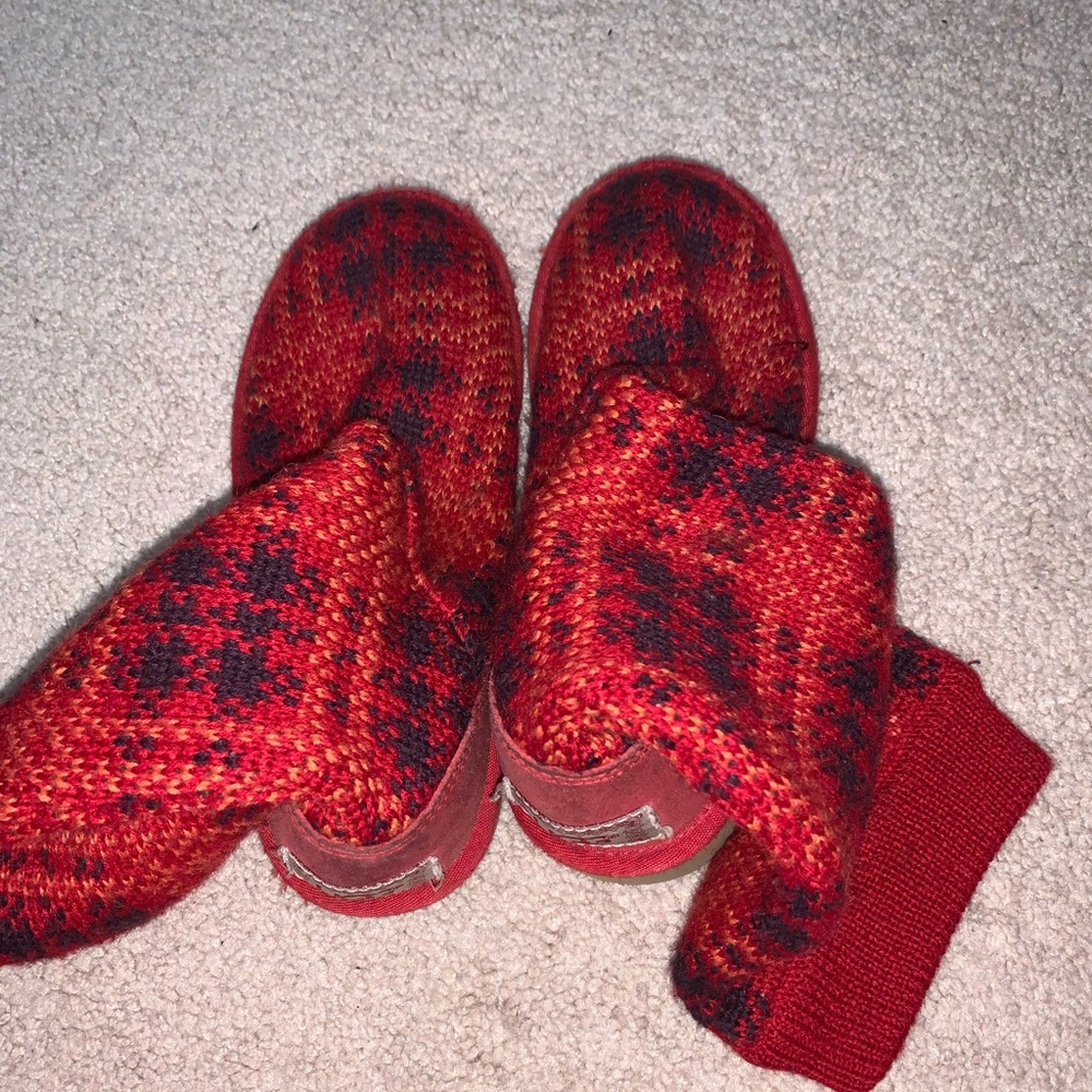 Red uggs
